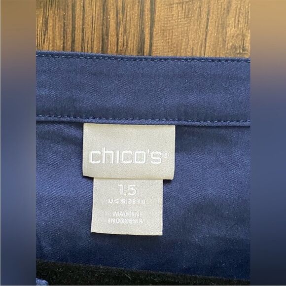 Chico’s dress size 1.5 (10-M) - Picture 5 of 11